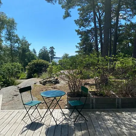 Modern Cottage In Arsta Havsbad Stockholm, Sweden Exterior photo